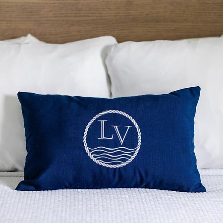 מקינק איילנד Lake View Hotel מראה חיצוני תמונה